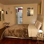 Calefati Gallery Luxury Apartman