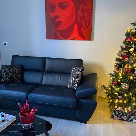 Calefati Gallery Luxury Apartment