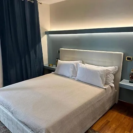 Calefati Gallery Luxury Daire *
