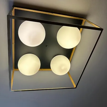 Calefati Gallery Luxury Apartment